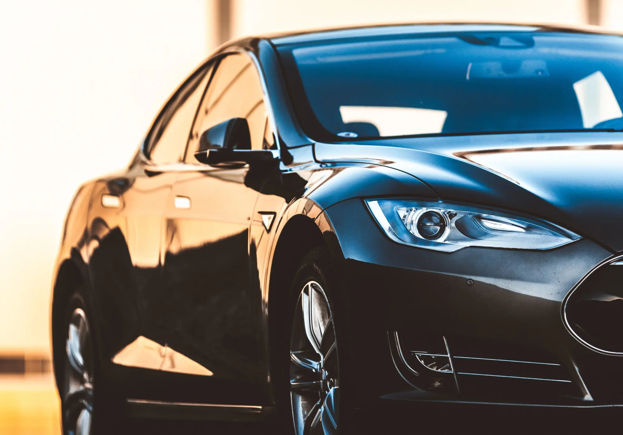Electric travel service vip zoyo travel ECO Premium sedan