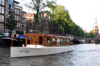 Private canal cruise 